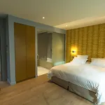 Eden Bed & Breakfast Paris
