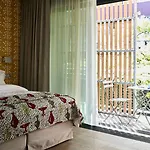 Bed & Breakfast Eden 4*