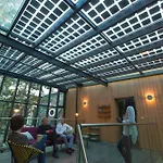 Eden Bed & Breakfast Paris