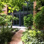 Bed & Breakfast Eden 4*