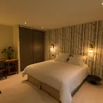 Bed & Breakfast Eden Paris