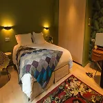 Bed & Breakfast Eden Paris