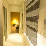 Bed & Breakfast Eden Paris